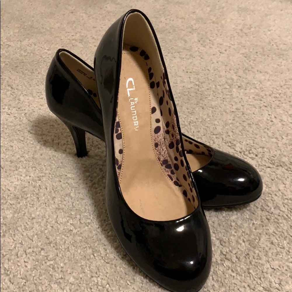 by Cl Laundry, 2inch heels, Black, size 8